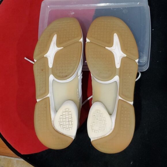 Cole Haan Zero Grand All Day Trainer in White & Beige Size 9 - Picture 10 of 13